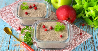 Паштет из печени с яблоками
