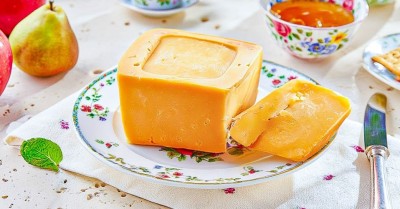 Сыр сывороточный Брюност