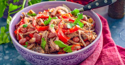 Салат с фасолью и говядиной грузинский на день рождения