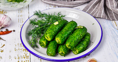 Как сохранить огурцы