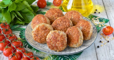 Котлеты с овсяными хлопьями и фаршем
