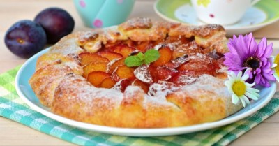 Творожная галета с фруктами