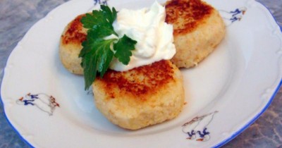 Котлеты овощные из цветной капусты с сухарями