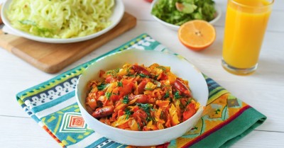 Тушеная капуста с фасолью