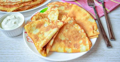 Блины на кефире и кипятке тонкие