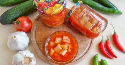 Кабачки в томате на зиму