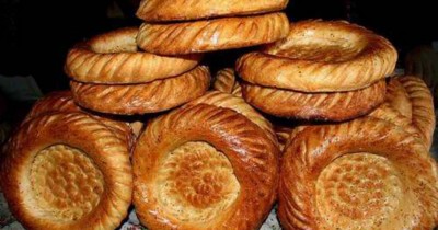 Вкусные дрожжевые узбекские лепешки в духовке