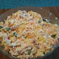 Салат Быстрый копченая колбаса сыр
