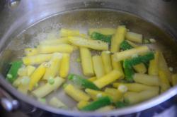 Тушеная капуста со стручковой фасолью Тушеная капуста со стручковой фасолью