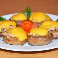 Фаршированные грибы Фаршированные грибы
