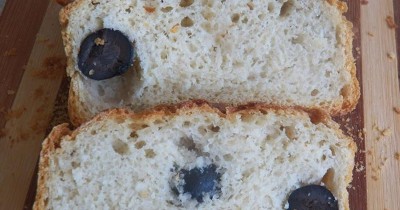 Хлеб с оливками