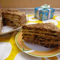 Торт с грецкими орехами и черносливом