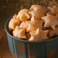 Звездочки - пирожки с рыбой и луком слоеные