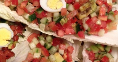 Овощной салат в капусте