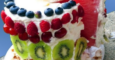 Арбузный торт с фруктами