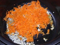 Тушеная картошка с мясом в мультиварке Тушеная картошка с мясом в мультиварке