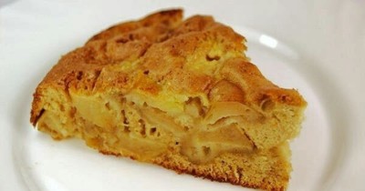 Пирог с яблоками шарлотка