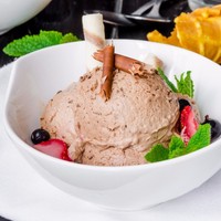 Десерт Семифредо шоколадное мороженое