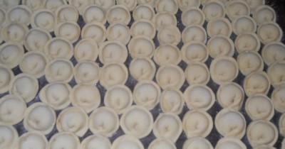 Пельмени сибирские с чесноком