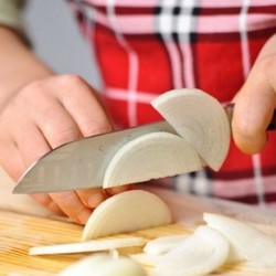 Как нарезать лук без слез Как нарезать лук без слез