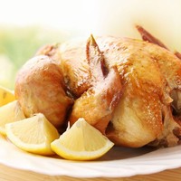 Курица с золотистой корочкой в духовке