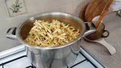 Салат Десяточка на зиму с баклажанами Салат Десяточка на зиму с баклажанами