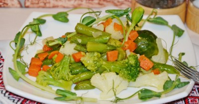 Замороженные овощи в мультиварке на пару