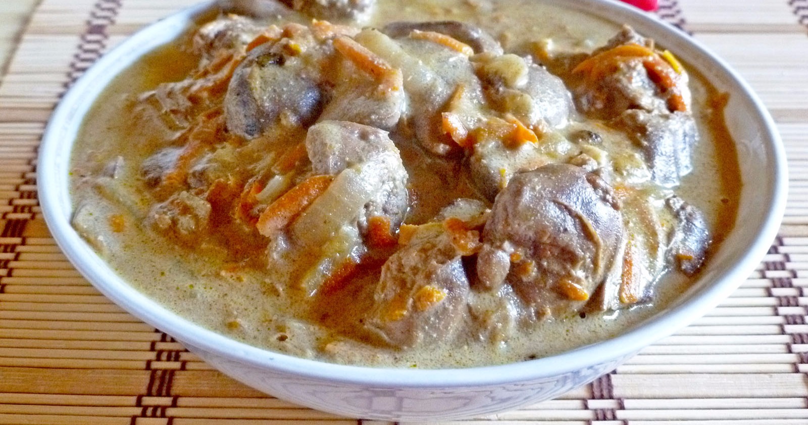 Как вкусно приготовить куриную печень с подливкой Как вкусно приготовить куриную печень с подливкой