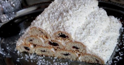 Торт монастырская изба с вишней из песочного теста