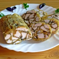 Мраморный рулет из курицы