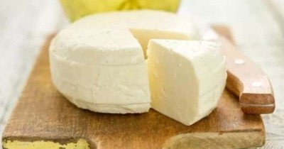 Домашний твердый сыр на молоке с пепсином