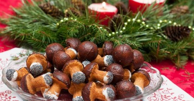 Печенье грибочки в форме на газу Новогоднее