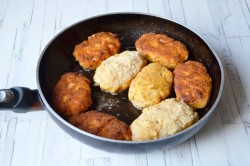 Рубленные котлеты из куриного филе Рубленные котлеты из куриного филе
