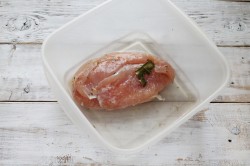 Балык из куриного филе в домашних условиях: рецепты от опытных кулинаров изображения Балык из куриного филе в домашних условиях: рецепты от опытных кулинаров изоражения