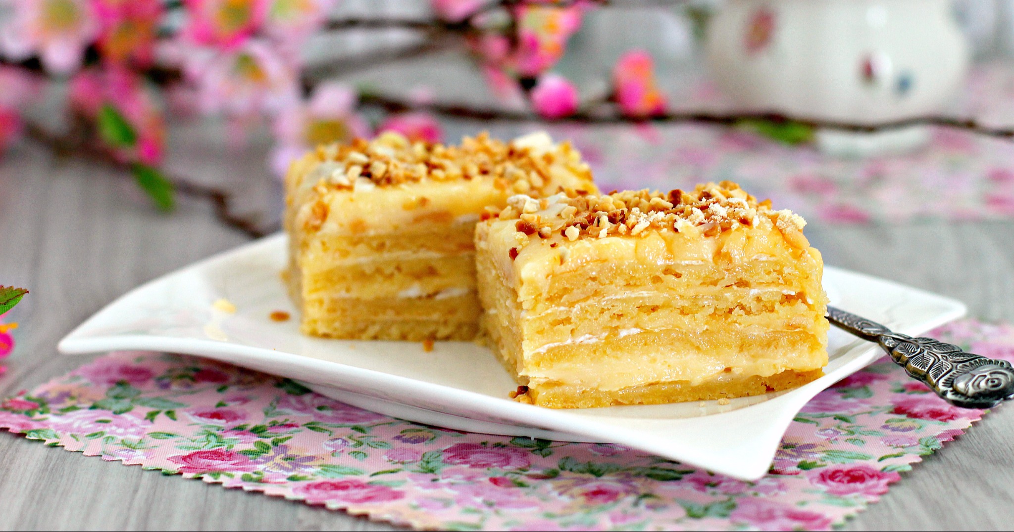Торт Подарочный - вкусный рецепт с пошаговым фото Торт Подарочный - вкусный рецепт с пошаговым фото