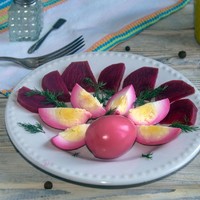 Маринованные яйца куриные