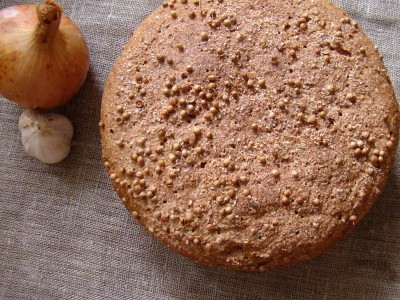 Бездрожжевой хлеб с отрубями на ржаной закваске