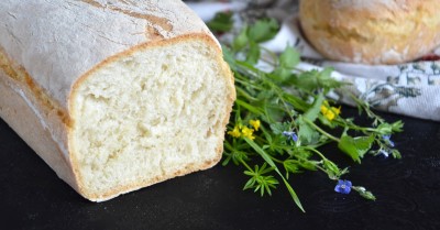 домашний белый пшеничный хлеб хлеб в духовке