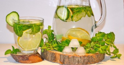 Лимонно-огуречная детокс вода