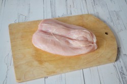 курица с кармашками с помидорами и сыром в духовке. kurinye karmashki s syrom 1555264772 2 min. курица с кармашками с помидорами и сыром в духовке фото. курица с кармашками с помидорами и сыром в духовке-kurinye karmashki s syrom 1555264772 2 min. картинка курица с кармашками с помидорами и сыром в духовке. картинка kurinye karmashki s syrom 1555264772 2 min. Если банальные куриные филе порядком поднадоели Вашим родным и близким — порадуйте свою семью кармашками из куриного филе с сыром и помидорами. Это блюдо несложно в приготовлении.