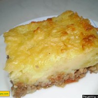 Запеканка из картофельного пюре с фаршем в духовке