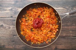 мастер класс торт капуста. kapustnyi tort lenivyi golubec 1566748815 8 min. мастер класс торт капуста фото. мастер класс торт капуста-kapustnyi tort lenivyi golubec 1566748815 8 min. картинка мастер класс торт капуста. картинка kapustnyi tort lenivyi golubec 1566748815 8 min. Оригинальный и вкусный торт «Младенец в капусте» можно приготовить разными способами. Например, очень вкусный и простой десерт без выпечки, из творога, по классическому рецепту. Особенно хорош торт, который нужно выпекать, приготовленный в домашних условиях.