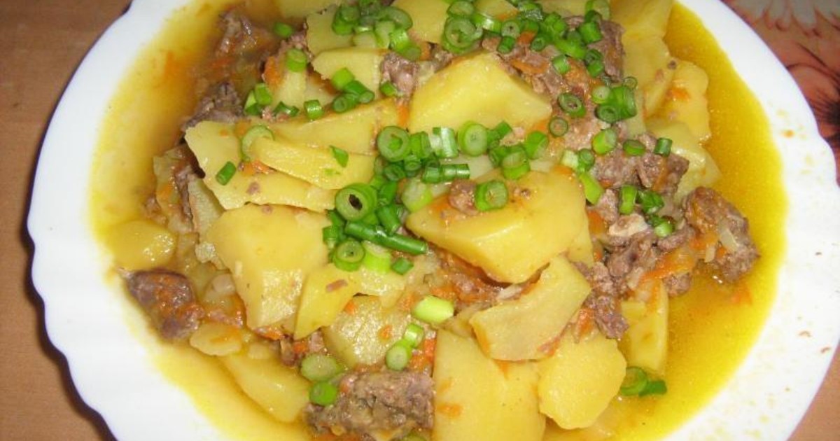 Тушеная картошка с тушенкой: рецепты приготовления в кастрюле и мультиварке с фото Тушеная картошка с тушенкой: рецепты приготовления в кастрюле и мультиварке с фото