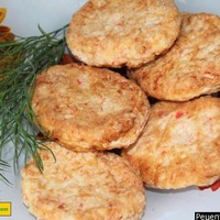 Котлеты из крабовых палочек с сыром