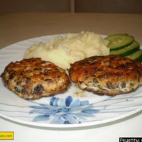 Котлеты куриные с грибами