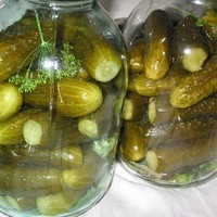 Консервированные огурцы