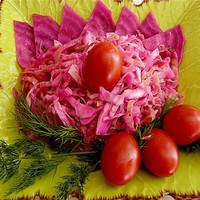 Квашеная капуста по-армянски со свеклой на зиму