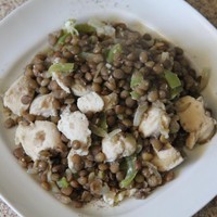 Чечевица с куриным филе