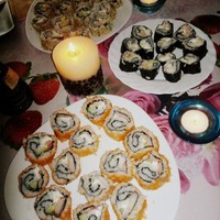 Суши Golden Masago Maki, Sesame Tomago maki, Tomago Еbi maki