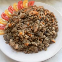 Зеленая чечевица с курицей